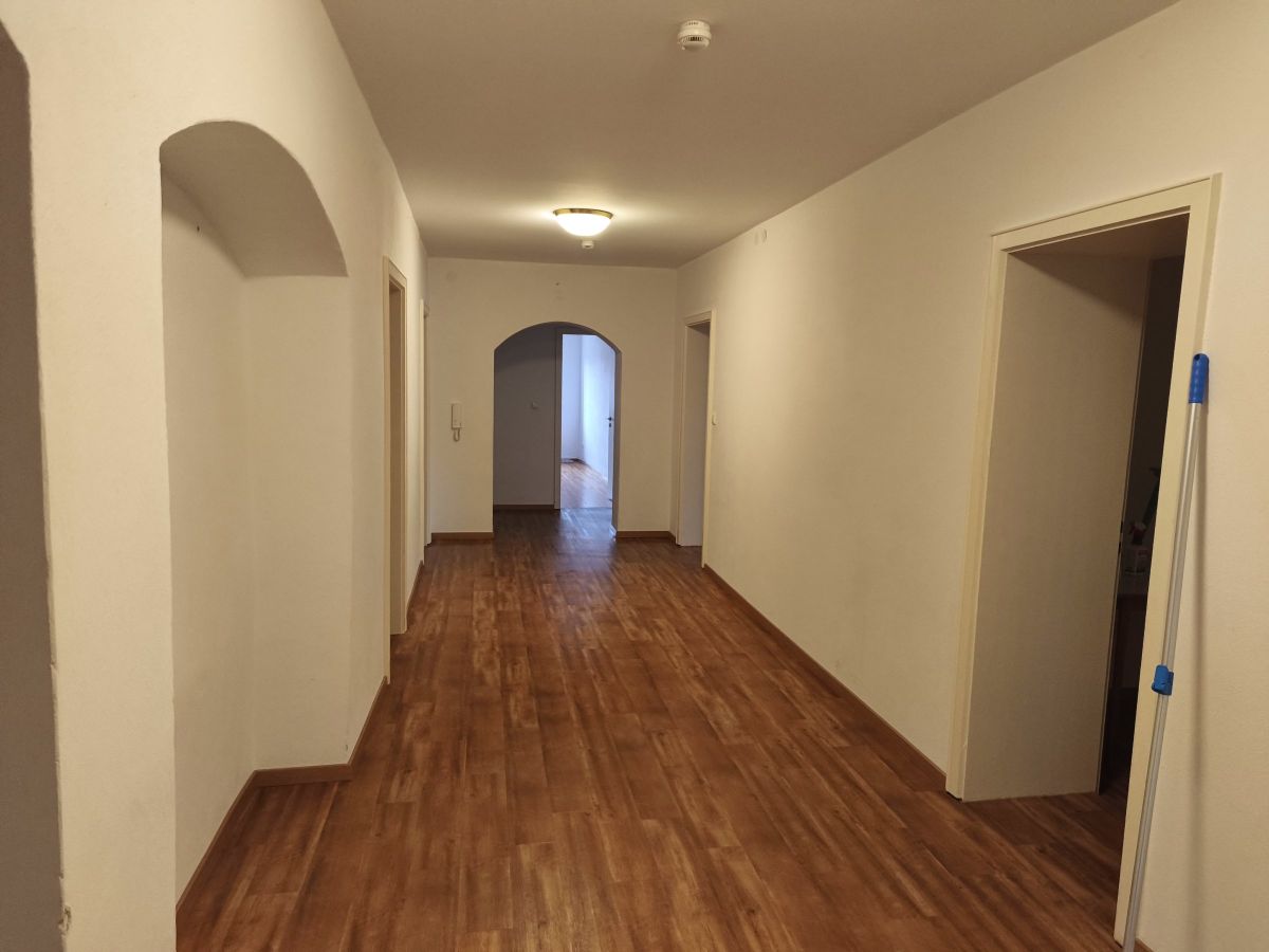 Flur der Wohnung nach der Grundreinigung